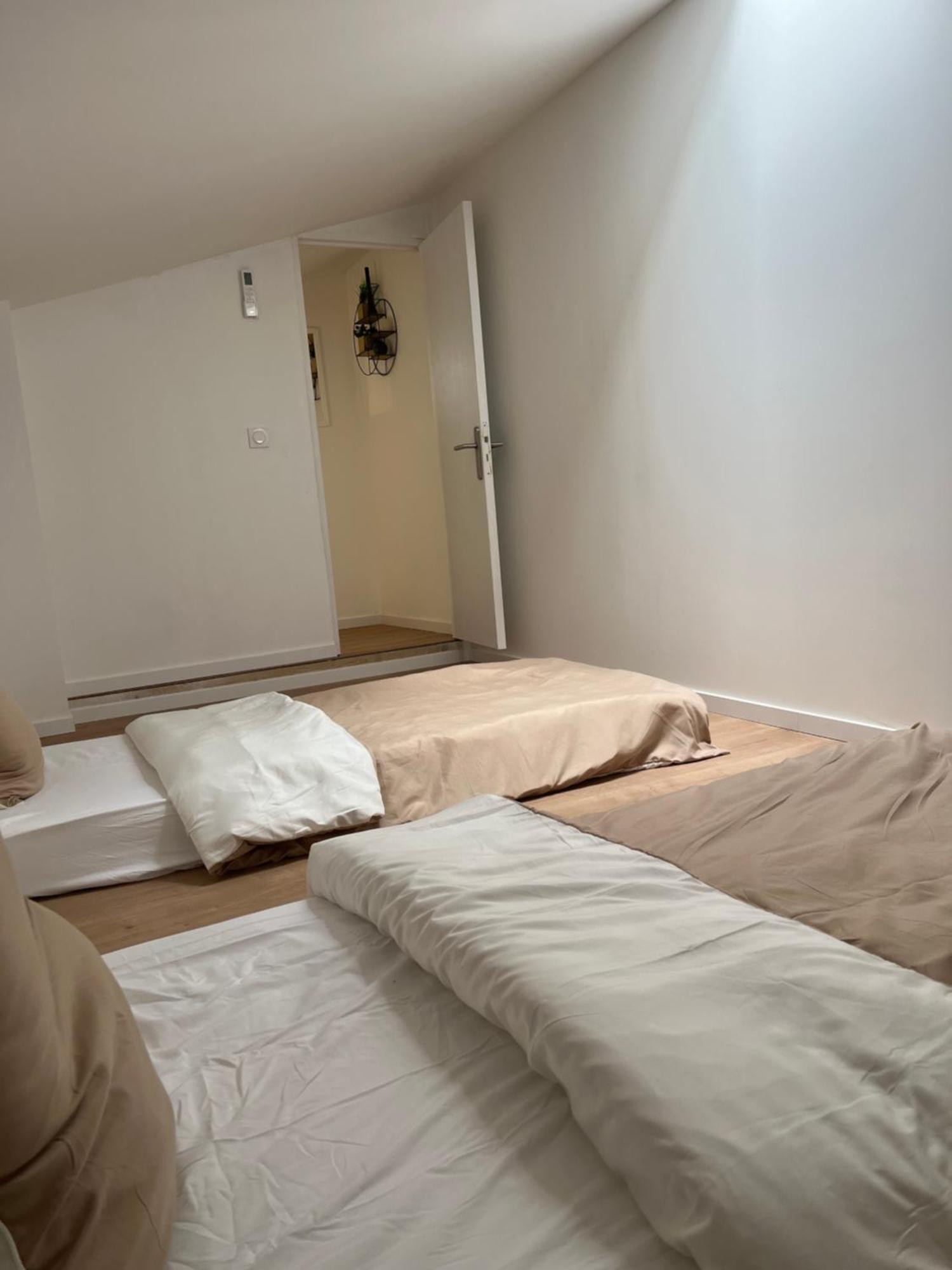 Апартаменты Duplex Raffine, Elegant & Climatise - La Mezz Ним Экстерьер фото